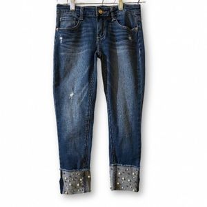NWOT Girls size 10 Vanilla Star Beaded Crop jeans.